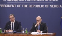 Srbský premiér Vučevič podal demisiu. Urobil tak v čase masových protivládnych protestov