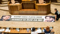 Liberálom sa nepáči prerušená schôdza, na Danka podávajú podnet