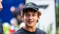 Otec povedal, že mi zatočí krk ako sliepke. Líder F1 pomáhal sestre s obchodom, do hodiny všetko predali