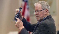 Zbrojárku filmu Rust usvedčili z neúmyselného zabitia kameramanky