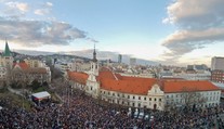 Bratislavské námestie praskalo vo švíkoch. Pozrite si záznam osláv olympijského bronzu