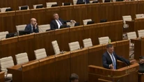 VIDEO: „Budem tu stáť a budem si rozprávať,“ povedal Taraba. Dankova odpoveď rozosmiala sálu