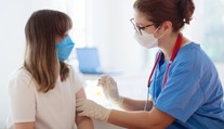 HPV vírusom sa za život infikuje 80 percent žien. Môže spôsobiť rakovinu, liečba však neexistuje