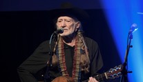 Legendárny country spevák Willie Nelson zrušil zvyšok turné? Čo sa deje?
