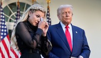 Trump ocenil zavraždeného aktivistu Charlieho Kirka Prezidentskou medailou slobody