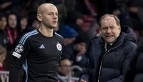 Weiss junior nebol v Lige majstrov ani na súpiske Slovana. Jeho otec vysvetlil dôvody