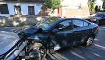 Čelná zrážka dvoch áut v Malackách: Žena svoju 6-ročnú dcéru nepripútala, dievčatko s ťažkými zraneniami previezli do nemocnice