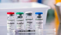 Očkovanie na princípe mRNA je bezpečné, potvrdila doteraz najväčšia štúdia. Vedci majú odkaz aj pre pochybovačov