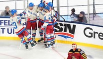 VIDEO: Mika Zibanejad sa vo Winter Classic zapísal do histórie. Dvorský nebodoval, no tešil sa z výhry