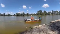 VIDEO: Pátracia akcia mala smutný koniec. Telo nezvestnej ženy (†66) našli na brehu rybníka