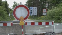 Priechody na hraniciach s Poľskom napriek uvoľneniu opatrení stále blokujú zátarasy