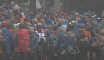 Prišli podporiť tradičné vysokohorské chatárstvo. Protestu proti spornému výberu sa zúčastnili stovky ľudí