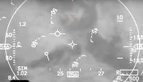 Pilot F-16 v zácviku odpadol z preťaženia. Air Force odtajnilo video záchrany