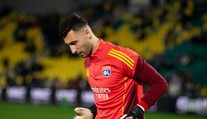 Greifov Lyon využil početnú prevahu na záchranu remízy. O štvrťfinále Európskej ligy zabojuje doma