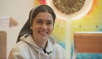 Rehoľná sestra, ktorá zaujala viac ako 100-tisíc ľudí. Vďaka humoru privádza mladých do kostola
