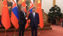 Premiér Fico v Pekingu vyzdvihol vzťahy SR s Čínou. Prezident Si Ťin-pching mu oznámil, že príde na Slovensko