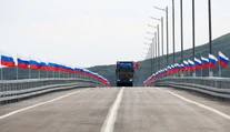 FOTO+VIDEO: Ďalší krok k zbližovaniu Ruska a KĽDR. Otvorili prvý cestný most medzi krajinami