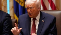 Trump stopol lotériu na zelené karty. Reaguje tým na krvavú streľbu na univerzite