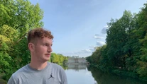 Musíme si vážiť, že môžeme slobodne rozhodnúť o tom, kto nás bude zastupovať, hovorí mladý IT-čkár Dominik