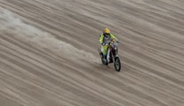 Ivan Jakeš pre zranenie odstúpil z Rely Dakar: Nie som schopný jazdiť na morfíne