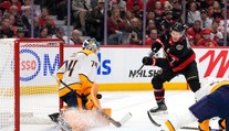 Ottawa sa bude musieť dlhšie zaobísť bez najväčšej hviezdy. Brady Tkachuk podstúpil operáciu