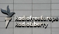 Peniaze z USA stále neprišli. Rádio Slobodná Európa posiela zamestnancov v Prahe na neplatenú dovolenku