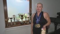 Prekonala predsudky aj samú seba. Prekvapí vás, v akom športe vyniká aktívna dôchodkyňa