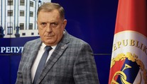 Úrady zbavili Milorada Dodika funkcie prezidenta Republiky srbskej