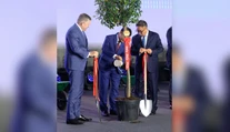 Nepomohli živé reťaze, blokády na cestách ani protesty. V Šuranoch slávnostne spustili výstavbu baterkárne