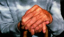 Vedci odhalili maximálny vek, ktorého by sa človek mohol dožiť vďaka pokroku medicíny