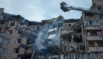 VIDEO: Ďalší obrovský ruský útok na Kyjev. Zahynulo najmenej deväť ľudí