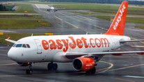 Cestujúcich vystrašil dym na palube. V Rakúsku núdzovo pristálo lietadlo EasyJet