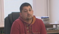 O stoličku starostu sa opäť uchádza kandidát s kriminálnou minulosťou. Tvrdí, že je už čistý
