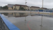 Namiesto klziska majú vodnú plochu. V Stropkove čakajú na ochladenie ako na spasenie