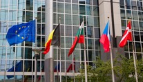 Ministri financií EÚ sa nedohodli na spoločnom záchrannom pláne