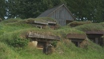 Pivničky na zemiaky, ktoré vyzerajú ako hobitie domčeky, chcú zapísať do UNESCO