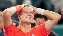 VIDEO: Český mladík sa v Miami postaral o senzáciu. Po triumfe nad Djokovičom sa súperovi poďakoval