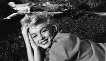 Fotky, ktoré ešte nikto nikdy nevidel. Je na nich tehotná Marilyn Monroe