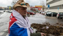 Niektorí nespokojní farmári od Magdoška chcú ísť do politiky