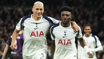 Premier League nezastavuje ani cez sviatky. V nedeľu Tottenham s triumfom, Sunderland stratil