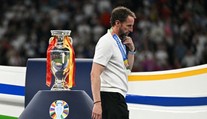Gareth Southgate skončil na lavičke Anglicka. Zmluvu mal pôvodne do konca roka
