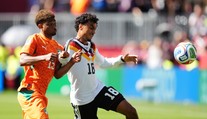 Bayern Mníchov zareagoval na odchod obrancu. Za milióny prichádza reprezentant Nemecka