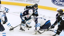 VIDEO: Winnipeg stále hľadá formu. Jubilejný gól hviezdneho útočníka na výhru nestačil