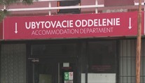 Mnohí zostávajú pre brigádu, iní potrebujú prespať len pár dní. Ceny internátov počas leta vás prekvapia