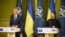 Spojenci sa dohodli, že posilnia úlohu NATO pri koordinácii pomoci Ukrajine
