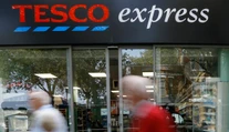 Zvažuje Tesco odchod zo Slovenska? Podľa médií môže predať svoje obchody