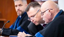 Začal sa súdny proces s exministrom Gáborom Gálom: Mal prijať 50-tisícový úplatok