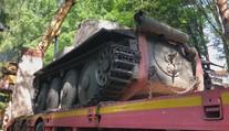 Areál Múzea SNP už nebude taký, ako ho poznáme. Odviezli unikátny tank