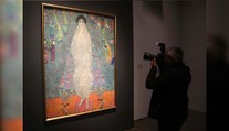 Najdrahšie dielo moderného umenia predané na aukcii: Portrét Gustava Klimta vydražili za rekordnú sumu
