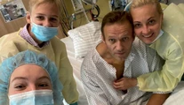 Ruský lekár odmietol tvrdenie, že sa Navaľného pokúšali otráviť aj druhýkrát